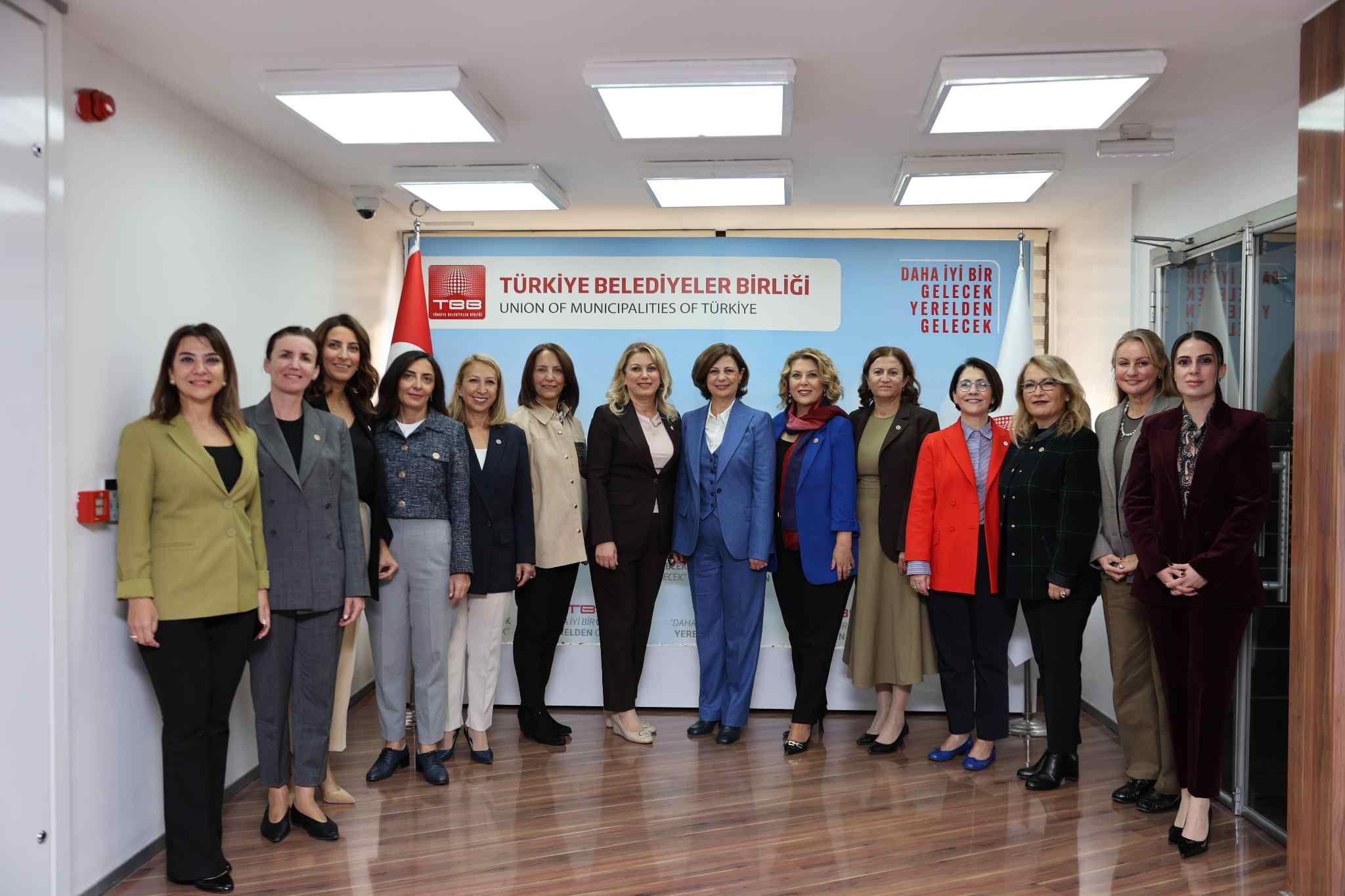 Tbb Encümen Toplantisi Ayşe Ünlüce Başkanliğinda Gerçekleşti̇ri̇ldi̇ (3) Edit 836430526000039